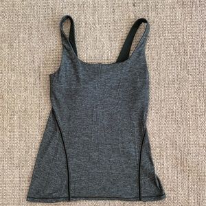 Size 6 lululemon tank